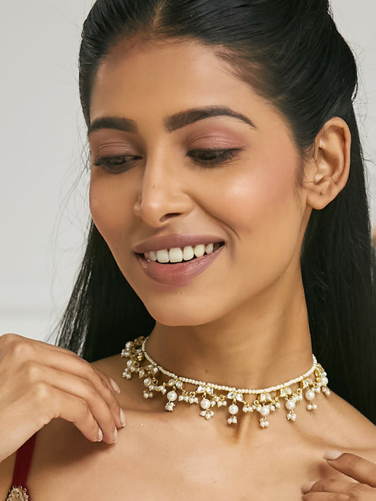 Nuyug 22K Gold-Plated Kundan & Pearl Studded Matha Patti Head Jewellery | Swadesiicart