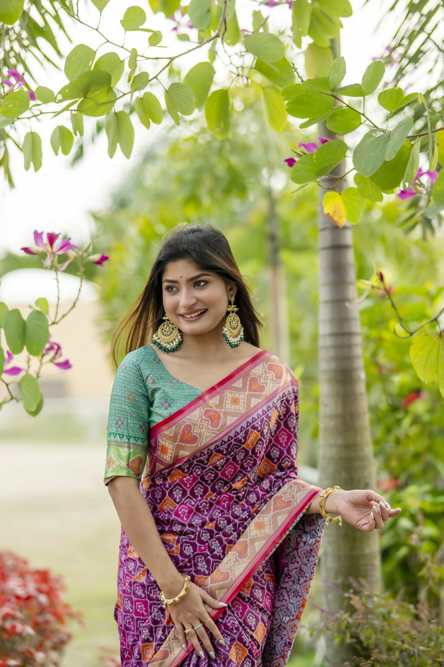 Vishnu Weaves Women's Wine Banarasi Silk Saree with Blouse - Swadesiicart