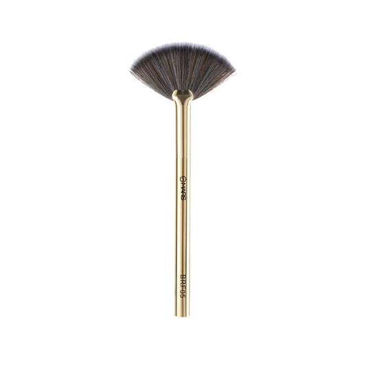 MARS Cosmetics Professional Fan Highlighting Brush