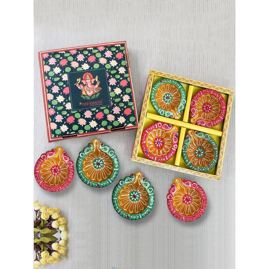 Tied Ribbons Set of 8 Maroon & Green Terracotta Diyas | Swadesiicart