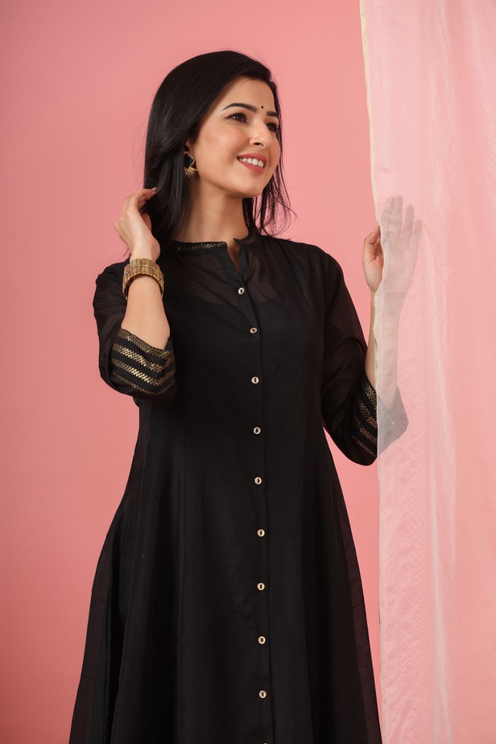 Juniper Womens Black Chanderi Solid Kalidar Kurta - Swadesiicart
