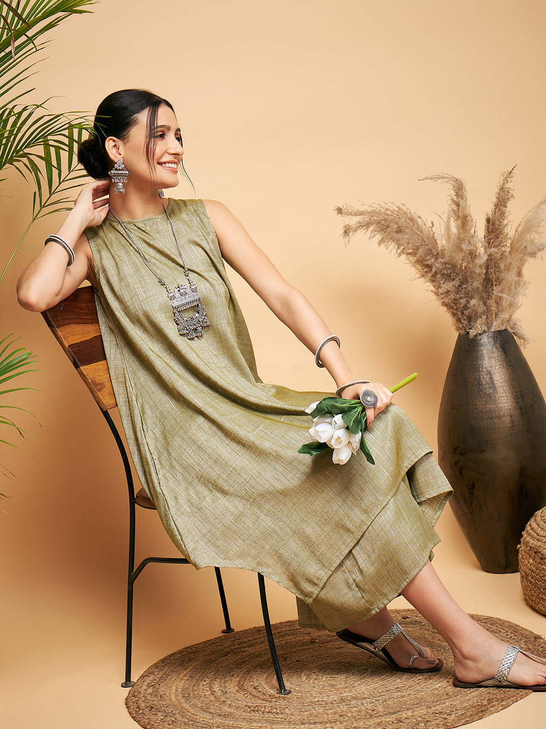InWeave Women's Olive Lurex Short Pallazo Kurta Set - Swadesiicart