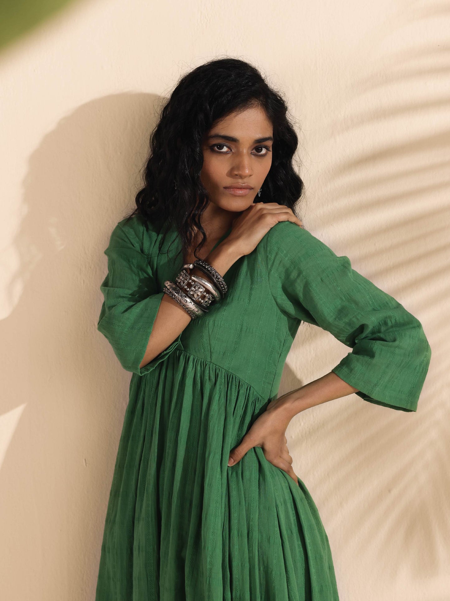 trueBrowns Green Cotton Dobby Flared Kurta Pant Set | Swadesiicart