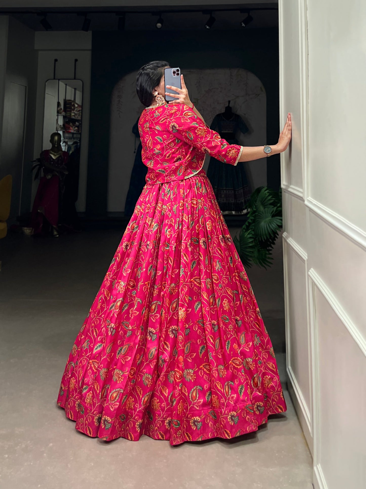 Lorenvalley Pink Tussar Silk Floral Print With Gota Patti Touch Up ethnic Co-ord Set - Swadesiicart