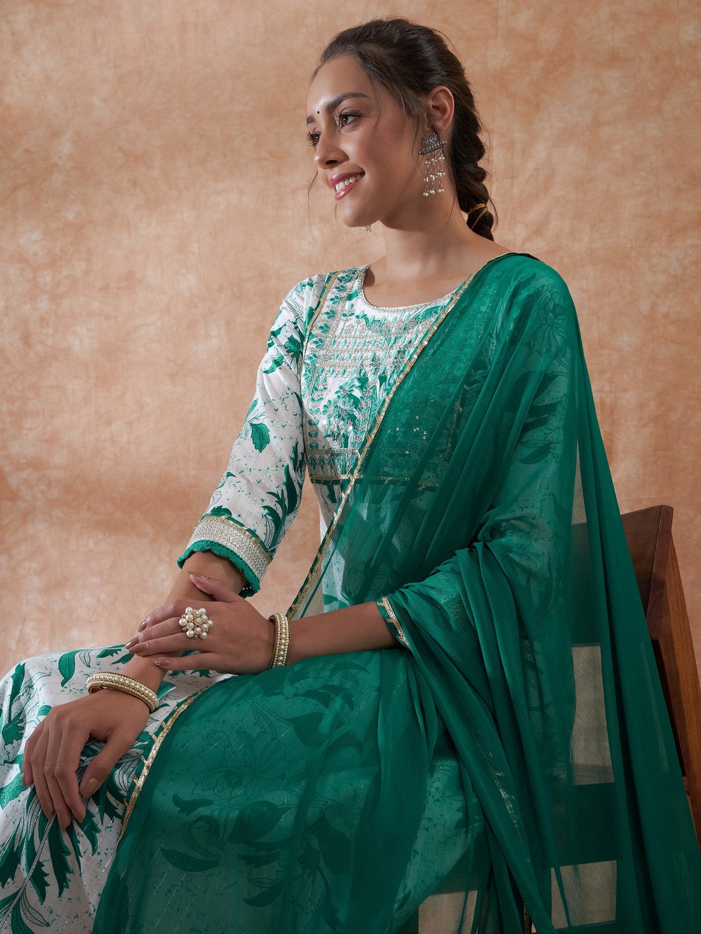 InWeave Women's White Teal Lurex Leaf Print Patch Gota Kurta Set W Teal Dupatta - Swadesiicart