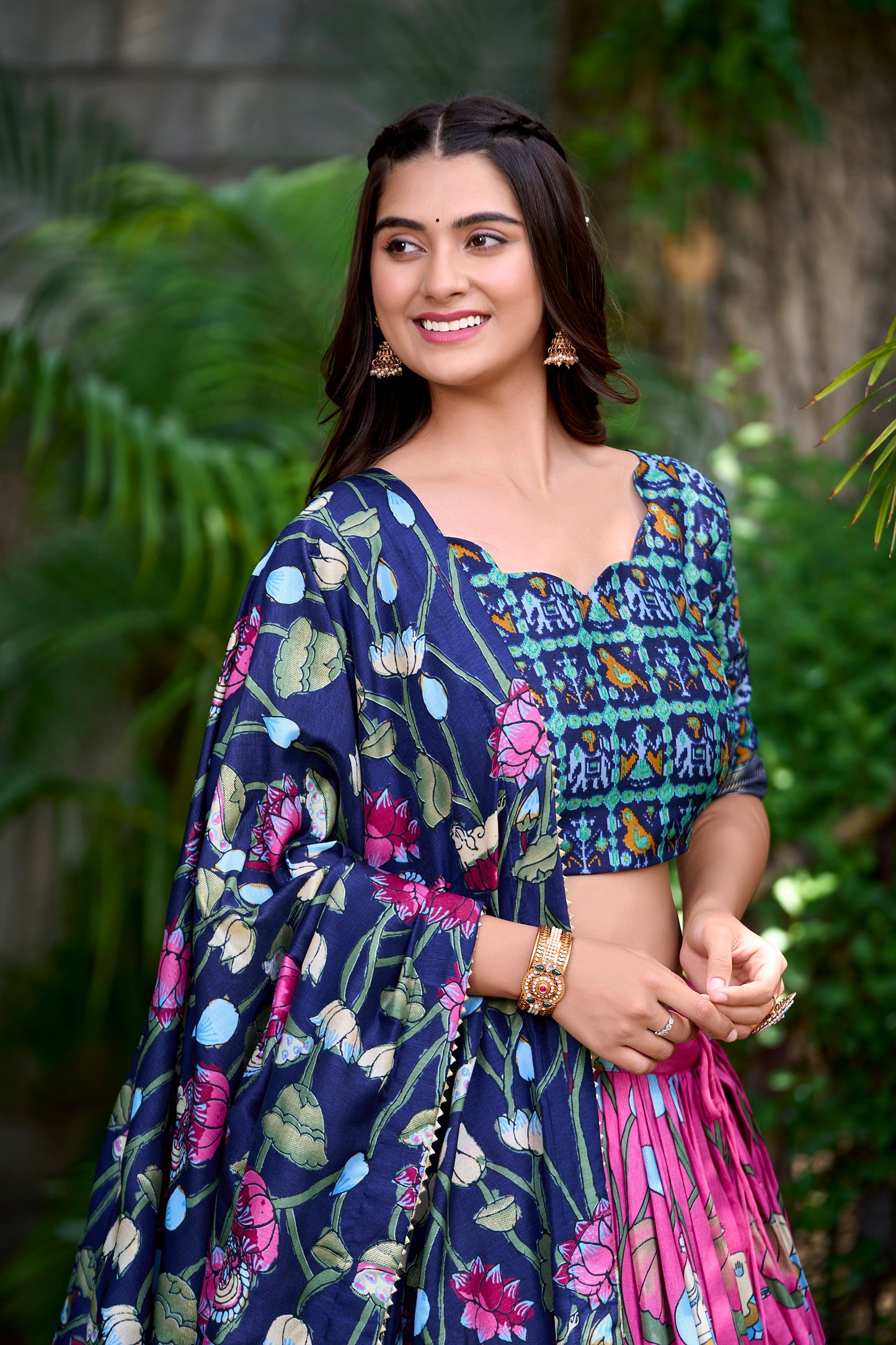 Lorenvalley Pink Tussar Silk Pichwai With Patola Print And Zari Weaving Border Lehenga Choli with Dupatta | Swadesiicart