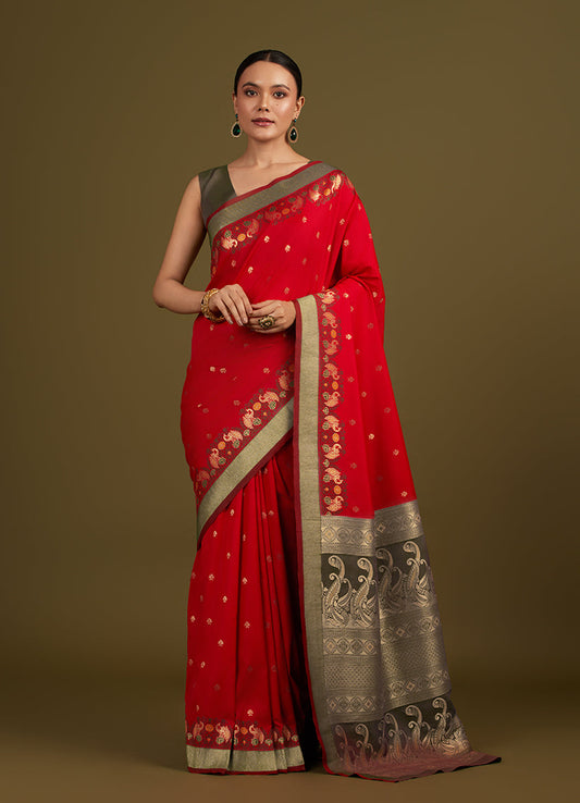 Monjolika Fashion Red Banarasi Silk Blend SareeIn Classic Paisley & Rich Zari Pallu Comes With Unstitched Blouse | Swadesiicart