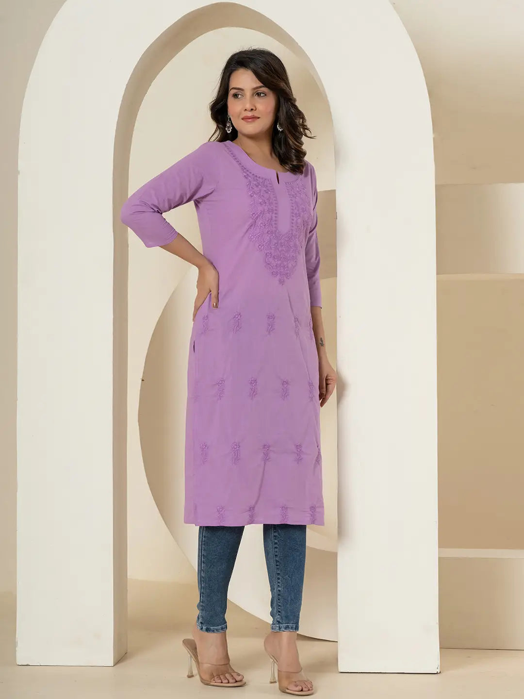 Yufta Women Lavender Chikankari Straight Kurta - Swadesiicart
