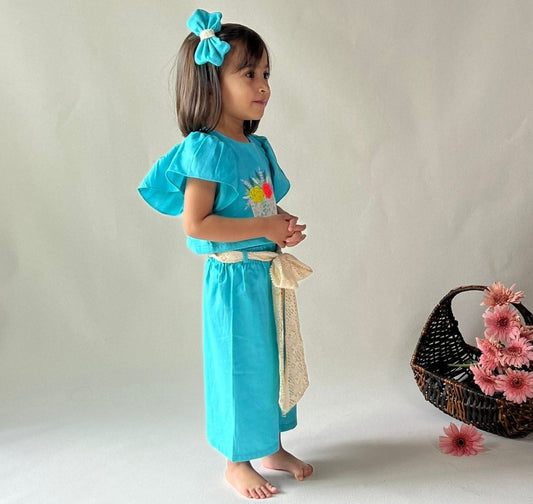 ArthLife Blue Flower Embroidered Co-Ord Set - Swadesiicart