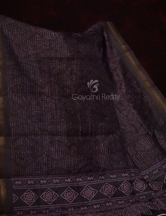 Dark Wine Geometrical Design Semi Chanderi Saree By Gayathri Reddy Designer Studio | Swadesiicart