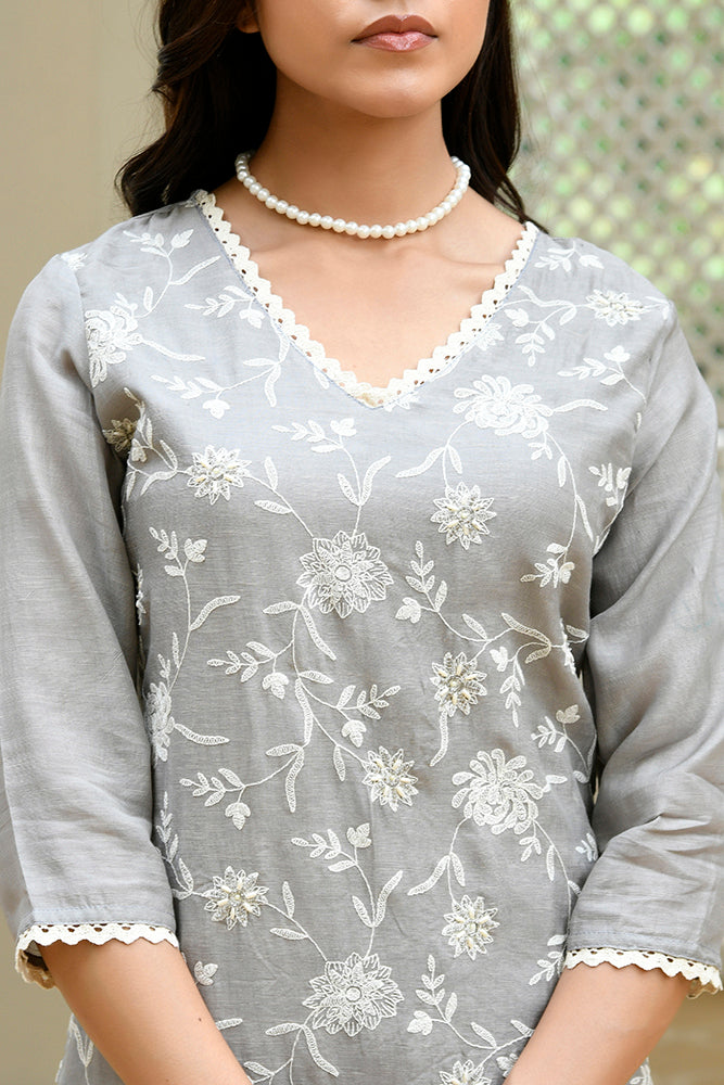 Vaasva Women Grey Linen Embroidered Solid Kurta Set With Solid Pants & Chiffon Embroidered Dupatta