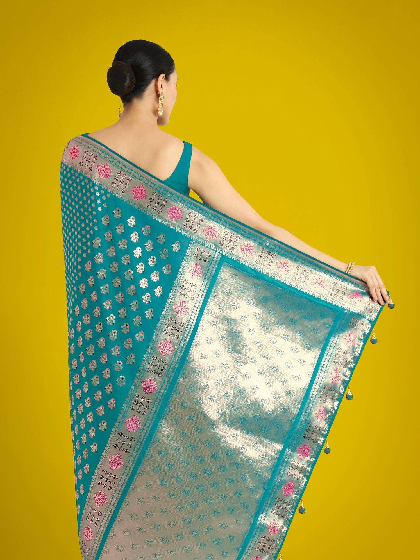 Monjolika Fashion Cyan blue Colour Banarasi Silk Zari Weaving Classic Saree | Swadesiicart