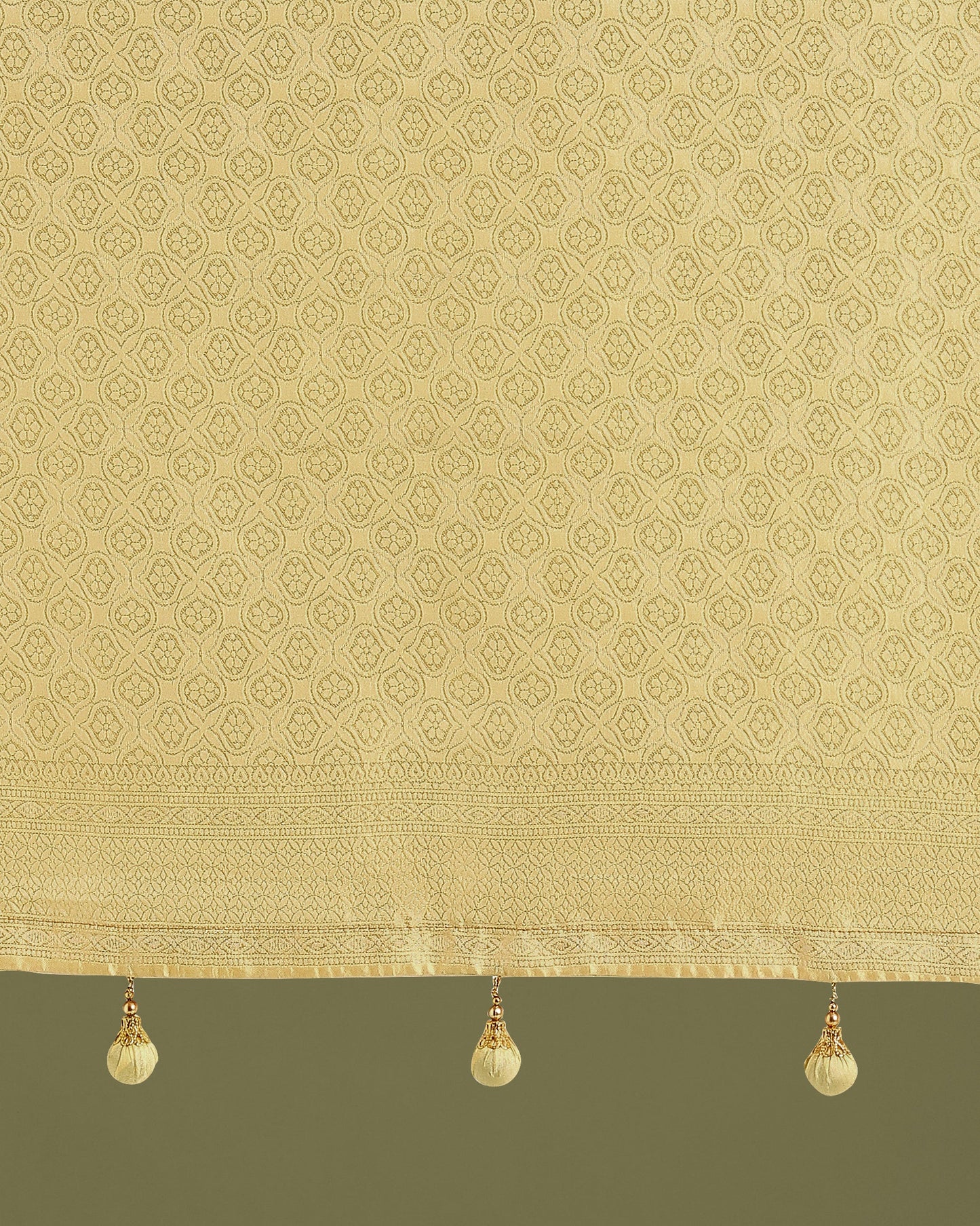 Monjolika Fashion Wonderful Light Yellow Soft Banarasi Satin Silk Leheriya Design Saree | Swadesiicart
