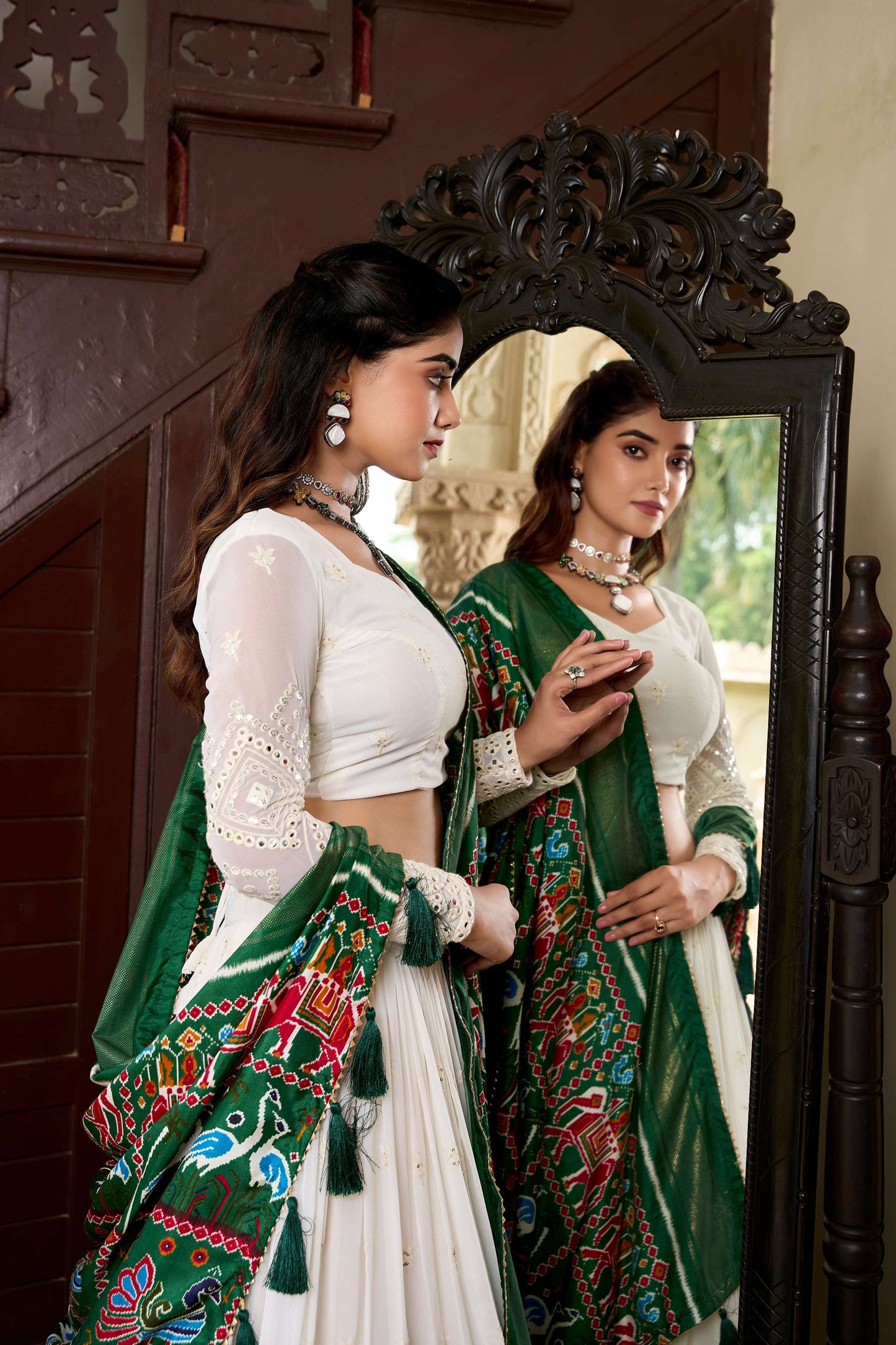 Lorenvalley Fashion White Georgette Lucknowi Paper Mirror Work Lehenga Choli with Dupatta | Swadesiicart