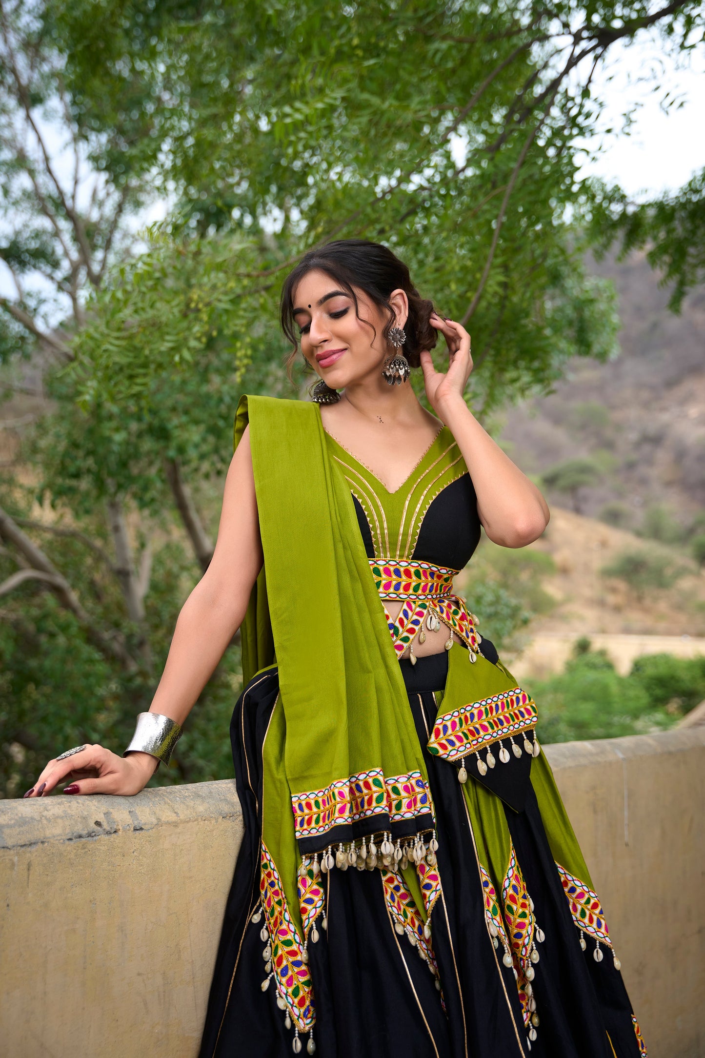 Lorenvalley Pure Cotton Plain With Gamthi Work And Gota Patti With Cowrie (Kodi) Lace Touch Up Lehenga Choli with Dupatta | Swadesiicart