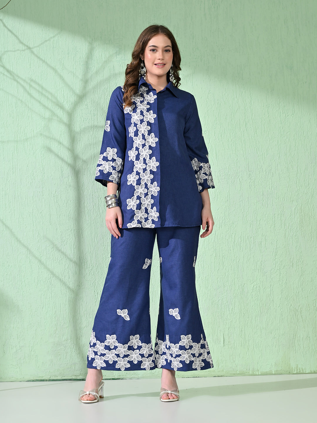 Myshka Women's Floral Embroidered Navy Tunic with Trouser - Swadesiicart