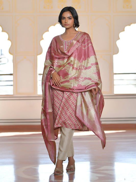 Vaasva Women's Pale Pink Silk Digital Printed Suit Set | Swadesiicart