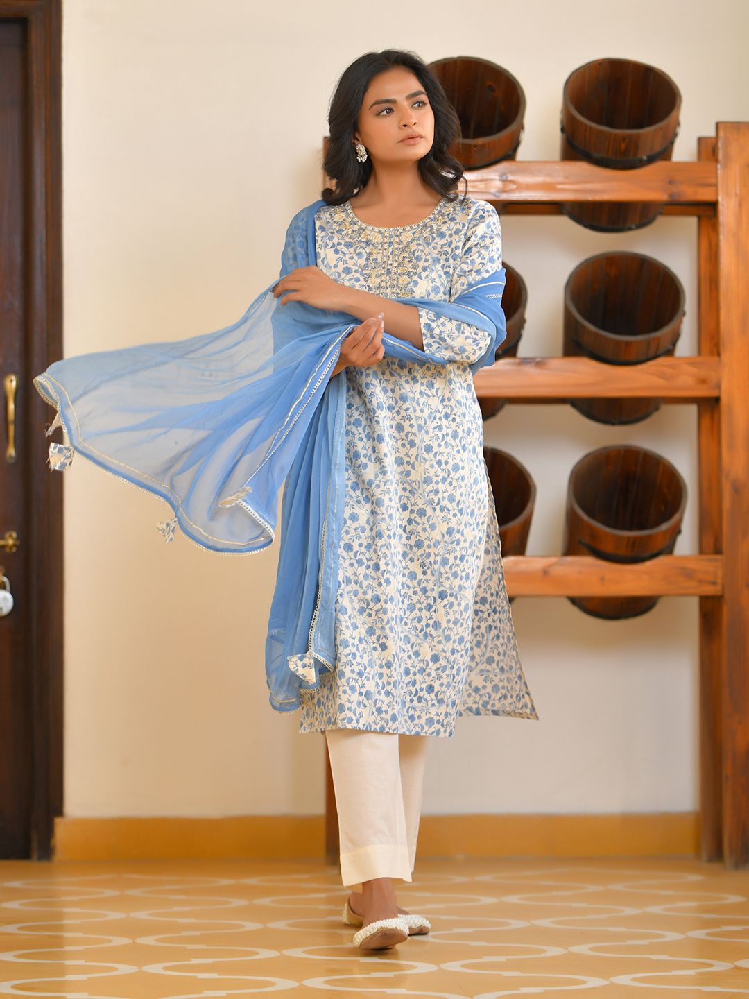 Vaasva Women's Classic Cream Cotton Foil Printedembroidered Suit Set | Swadesiicart