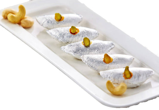 Kanti Sweets Kaju Gunjia | Swadesiicart