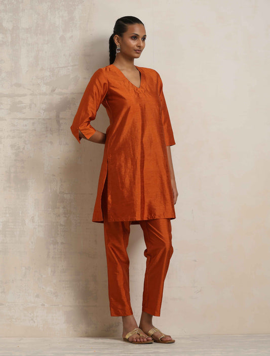 trueBrowns Orange Silk Kurta Co-ord Set - Swadesiicart