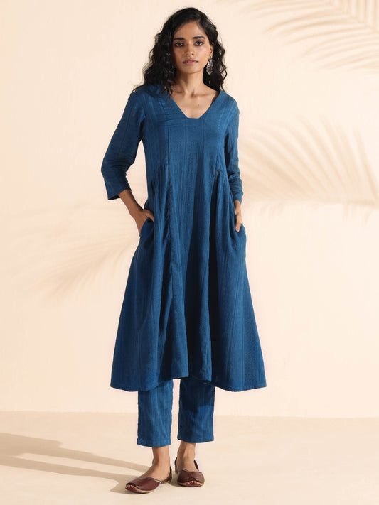 trueBrowns Blue Cotton Dobby Flared Kurta Pant Set | Swadesiicart