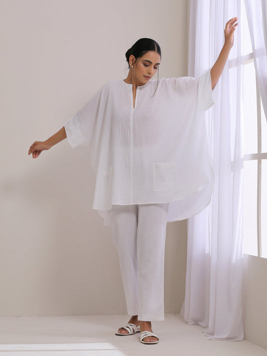 trueBrowns White Dobby Boxy Fit High Low Co-Ord Set - Swadesiicart