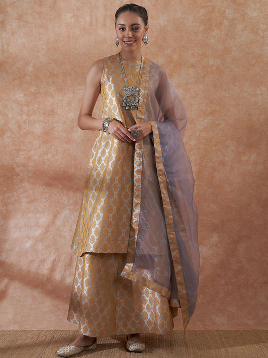 InWeave Women's Light Grey Jacquard Halter Kurta Set W Grey Or Dupatta - Swadesiicart