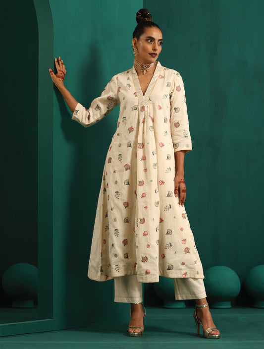 trueBrowns Ivory Multi Color Floral Cotton Front Gathered Kurta Pant Set | Swadesiicart