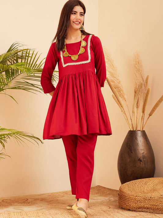 InWeave Women's Maroon Round Neck Square Gota Work Kurta Pant Set - Swadesiicart