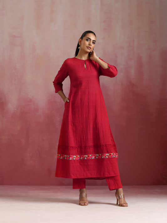 trueBrowns Red Cotton Dobby Flared Kurta Set | Swadesiicart