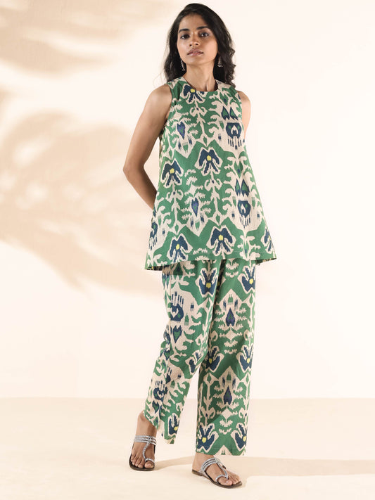 trueBrowns Green Cotton Ikat Sleeveless Co-ord Set - Swadesiicart