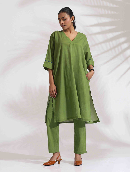trueBrowns Green Cotton Placement Print Kurta Co-ord Set - Swadesiicart