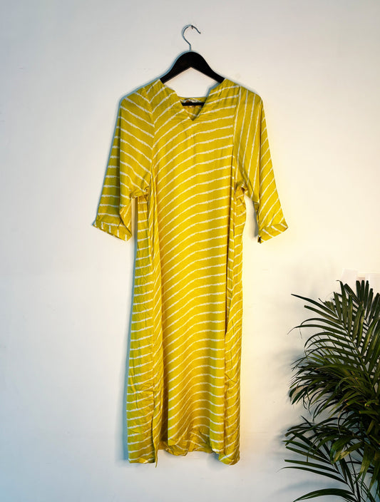 trueBrowns Lime Lehariya Kurta | Swadesiicart