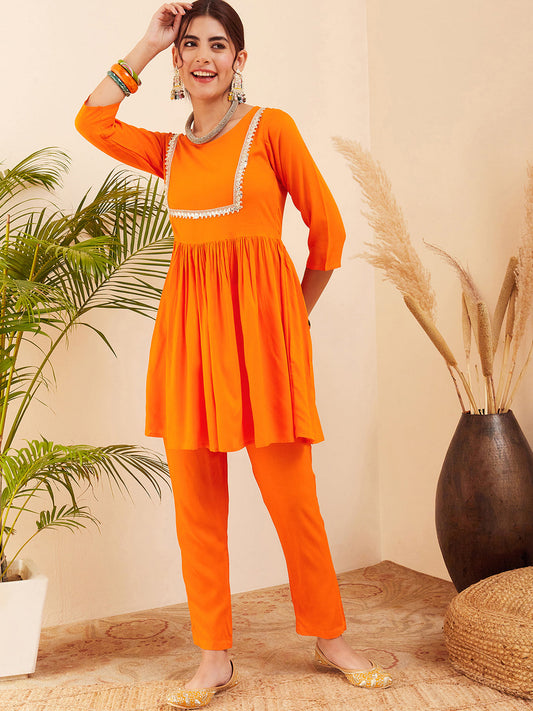 InWeave Women's Orange Round Neck Square Gota Work Kurta Pant Set - Swadesiicart