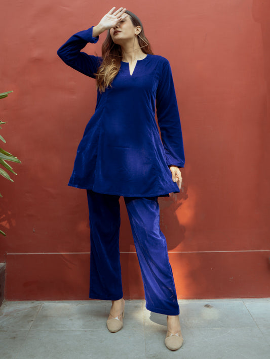 trueBrowns Blue Solid Velvet Co-Ord Set - Swadesiicart