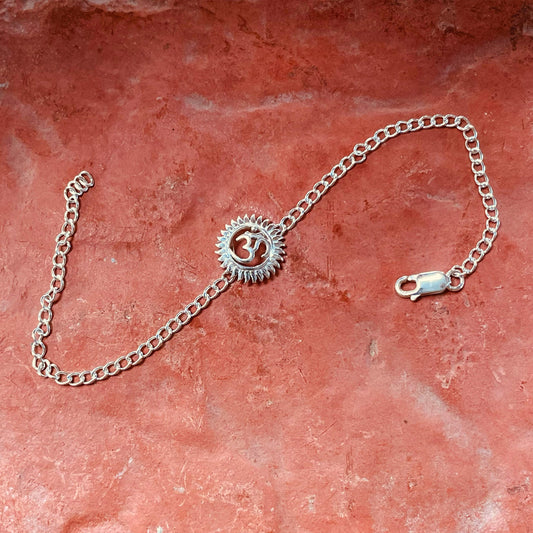 trueBrowns 925 Sterling Silver Om Silver Chain Rakhi | Swadesiicart