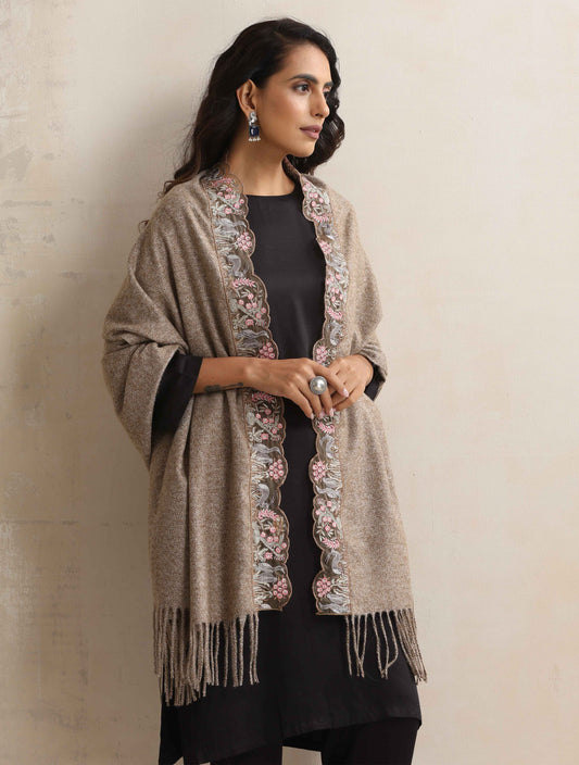 trueBrowns Beige Embroidered Woollen Stole | Swadesiicart