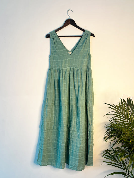 trueBrowns Blue Cotton Dobby Dress | Swadesiicart