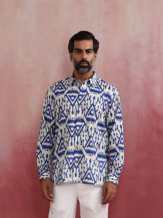 trueBrowns Men's Blue Ikat Print Cambric Shirt | Swadesiicart