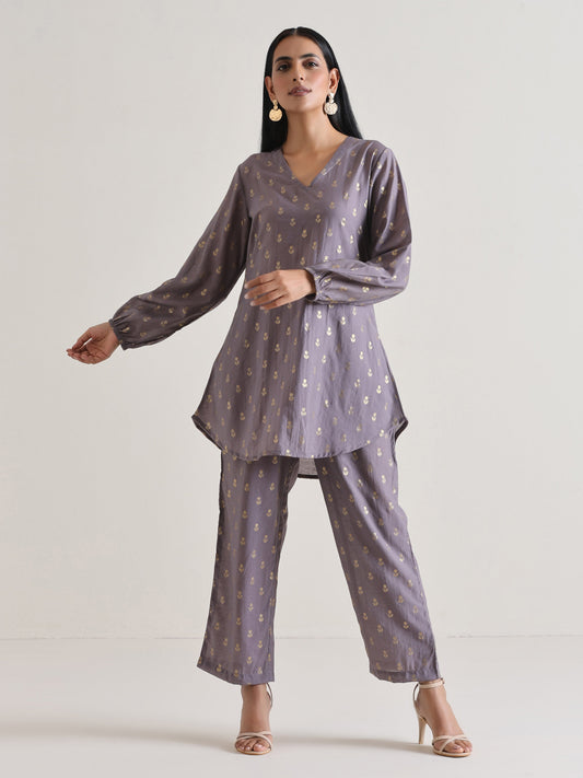 trueBrowns Plum Grey Foil Short Co-Ord Set - Swadesiicart