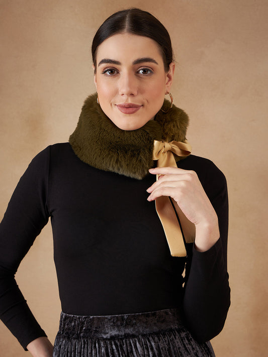 InWeave Women's Mehandi Green Fur Neckpiece - Swadesiicart