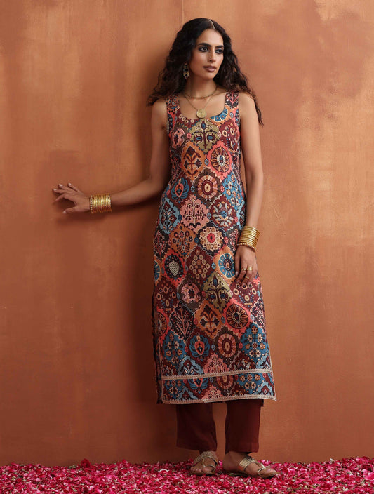 trueBrowns Cola Print Straight Kurta Set | Swadesiicart