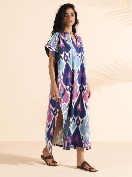 trueBrowns Blue Cotton Ikat Oversized Dress | Swadesiicart