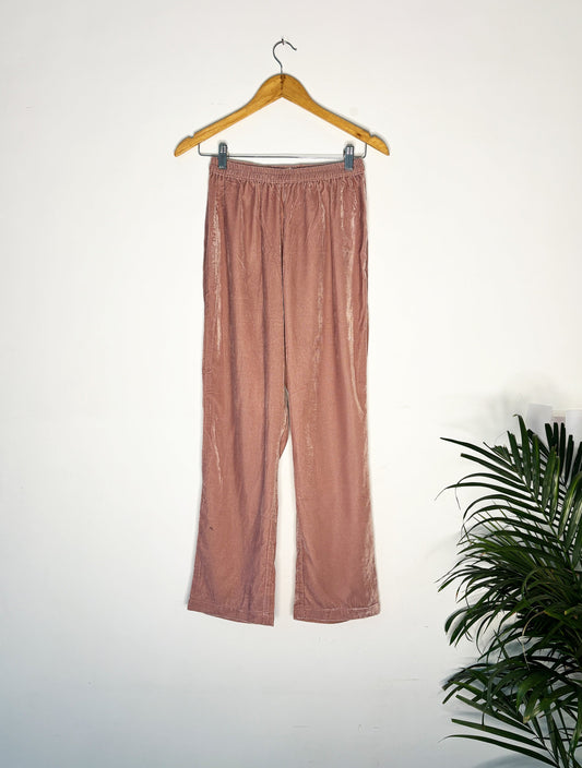 trueBrowns Pink Velvet Bottom | Swadesiicart