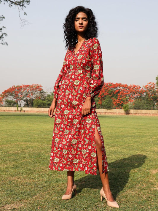 trueBrowns Red Cotton Block Print Backless Dress | Swadesiicart