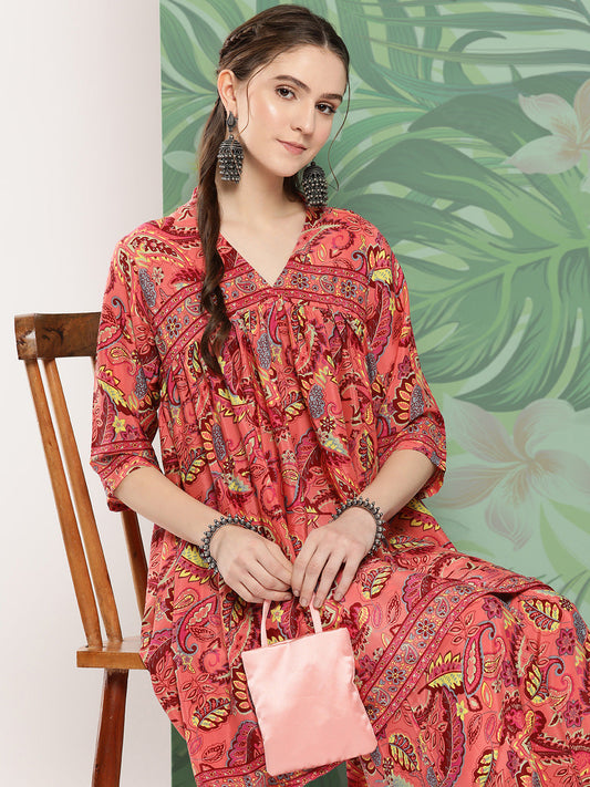 InWeave Women's Peach Camelia Printed Ethnic Kurta Set - Swadesiicart