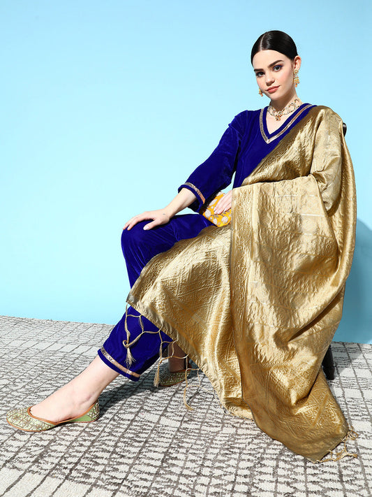 InWeave Women's Blue Velvet Kurta Set With Beige Brocade Dupatta - Swadesiicart