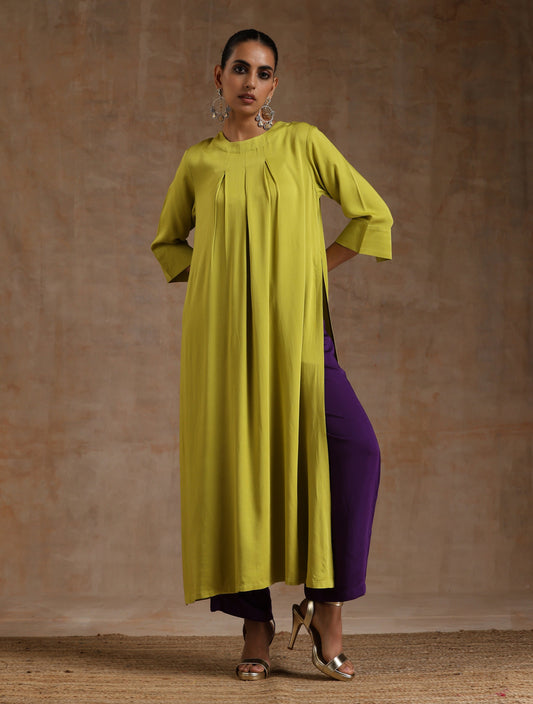 trueBrowns Lime Modal Satin Neck Pleat Kurta Set | Swadesiicart
