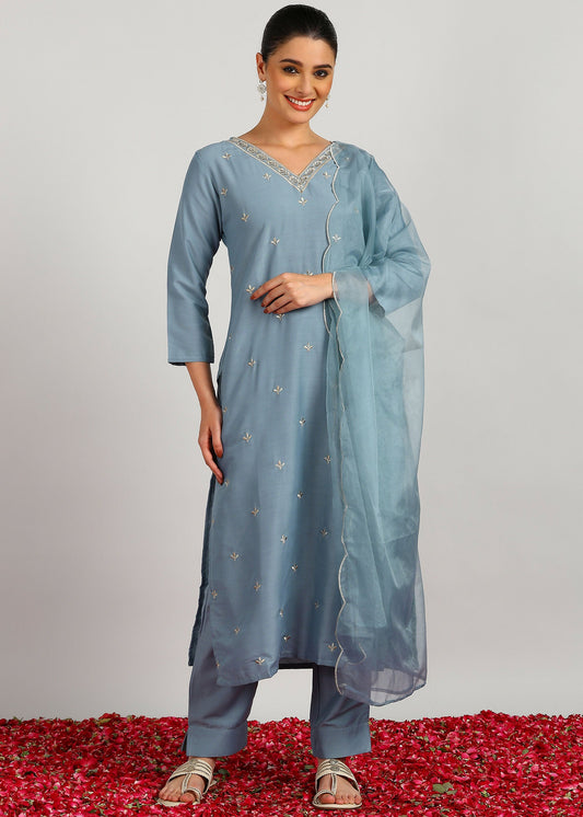 Aavyora Women's Sky Grey Embroidered Kurta Set with Dupatta - Swadesiicart
