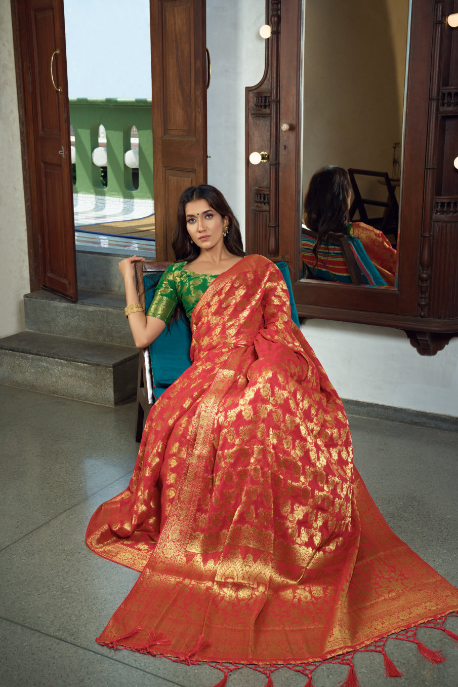 Vardha Rose Red Golden Zari Banarasi Chiffon Saree | Swadesiicart
